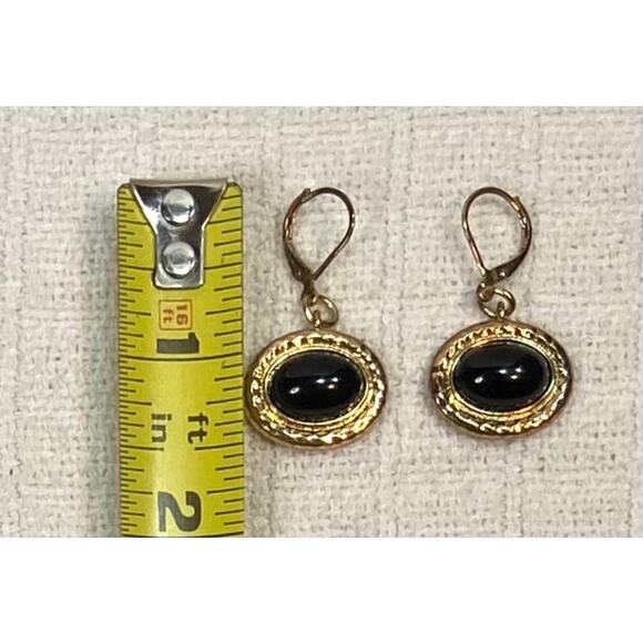 Vintage Monet Black Cabochon Gold-Tone Choker Necklace w/ Extender and Earrings - Picture 7 of 8